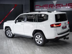 Toyota Land Cruiser 300 3.3D GX-R - Image 4