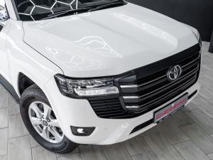 Toyota Land Cruiser 300 3.3D GX-R - Image 7