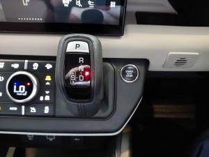 Land Rover Defender 130 D300 X-Dynamic HSE - Image 23