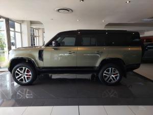 Land Rover Defender 130 D300 X-Dynamic HSE - Image 5
