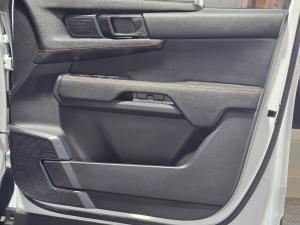 BYD Shark 6 Premium DMO AWD - Image 24
