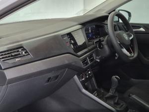 Volkswagen Polo hatch 1.0TSI - Image 13