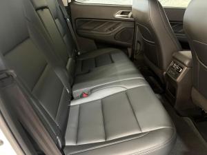 GWM P300 2.4T double cab LT 4x4 - Image 7