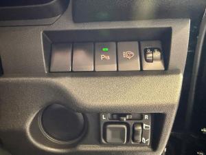 Suzuki Jimny 1.5 GLX AllGrip 5-door auto - Image 14