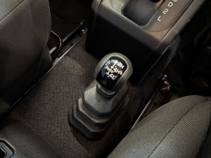 Suzuki Jimny 1.5 GLX AllGrip 5-door auto - Image 25