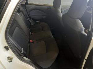 Toyota Starlet 1.5 Xi - Image 12