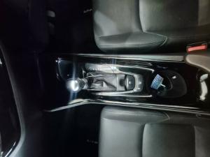 Toyota C-HR 1.2T Luxury - Image 9