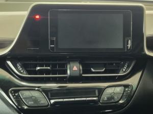 Toyota C-HR 1.2T Luxury - Image 10