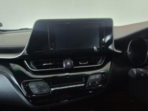 Toyota C-HR 1.2T Luxury - Image 11