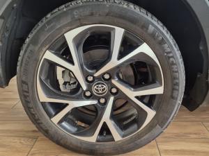 Toyota C-HR 1.2T Luxury - Image 14
