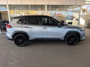 Toyota Corolla Cross 1.8 HEV GR-Sport - Image 3