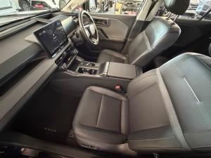 Toyota RAV4 2.5 HEV VX E-Four - Image 7