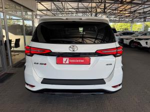 Toyota Fortuner 2.8GD-6 48V VX - Image 5