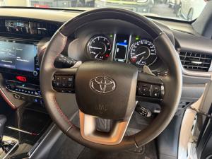 Toyota Fortuner 2.8GD-6 48V VX - Image 8