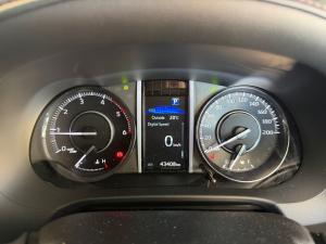 Toyota Fortuner 2.8GD-6 48V VX - Image 11