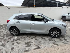 Suzuki Baleno 1.5 GLX manual - Image 3