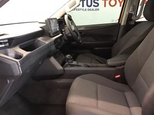 Toyota Hilux 2.8GD-6 double cab SRX 4x4 - Image 7