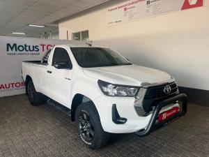 Toyota Hilux 2.4GD-6 single cab 4x4 Raider manual - Image 1