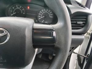 Toyota Hilux 2.4GD-6 double cab 4x4 SR - Image 10