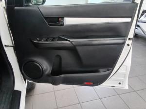 Toyota Hilux 2.4GD-6 double cab 4x4 SR - Image 25