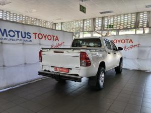 Toyota Hilux 2.4GD-6 double cab 4x4 SR - Image 2