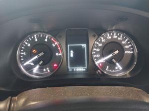 Toyota Hilux 2.4GD-6 single cab 4x4 Raider manual - Image 10