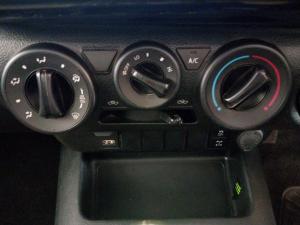 Toyota Hilux 2.4GD-6 single cab 4x4 Raider manual - Image 14