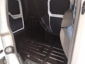 Volkswagen Caddy Cargo 2.0TDI panel van - Image 11