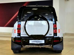 Land Rover Defender 110 D300 X-Dynamic HSE - Image 7