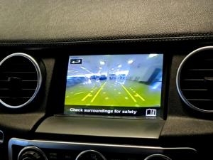 Land Rover Discovery SDV6 Graphite - Image 17