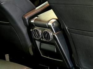 Land Rover Discovery SDV6 Graphite - Image 18
