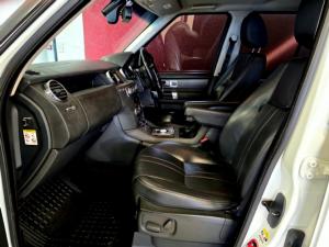 Land Rover Discovery SDV6 Graphite - Image 9