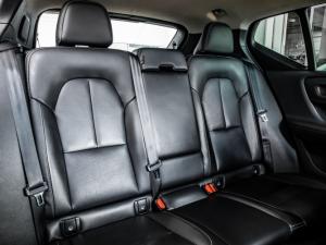 Volvo XC40 B4 Plus Bright - Image 17