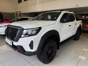 Nissan Navara 2.5DDTi double cab Pro-4X 4x4 Warrior - Image 3