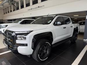 Mitsubishi Triton 2.4DI-D Bi-Turbo double cab 4x4 - Image 10