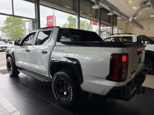 Mitsubishi Triton 2.4DI-D Bi-Turbo double cab 4x4 - Image 3
