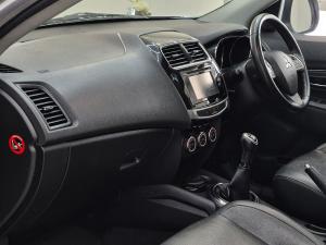 Mitsubishi ASX 2.0 GLX - Image 4