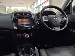 Mitsubishi ASX 2.0 GLX - Image 8