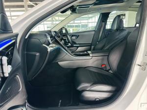 Mercedes-Benz C-Class C200 Avantgarde - Image 5