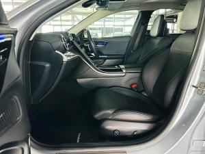 Mercedes-Benz C-Class C200 Avantgarde - Image 5