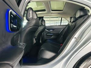 Mercedes-Benz C-Class C200 Avantgarde - Image 6