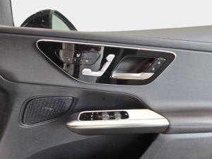 Mercedes-Benz GLC GLC300d coupe 4Matic Avantgarde - Image 16