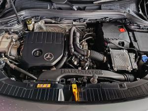 Mercedes-Benz GLA GLA200 Progressive - Image 10