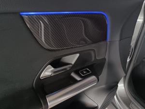 Mercedes-Benz GLA GLA200 Progressive - Image 14