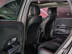 Mercedes-Benz GLA GLA200 Progressive - Image 17