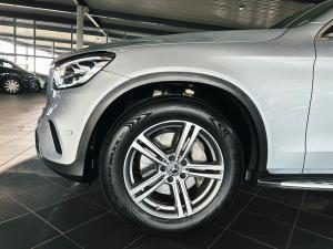 Mercedes-Benz GLC GLC300d coupe 4Matic - Image 13