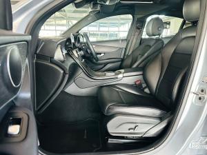 Mercedes-Benz GLC GLC300d coupe 4Matic - Image 5