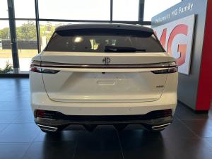 MG HS 2.0T Luxury - Image 3