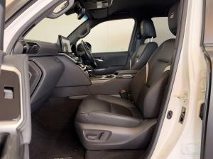 Toyota Land Cruiser 300 3.5T GR-Sport - Image 11