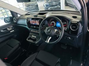 Mercedes-Benz Vito 119 CDI Tourer Select - Image 4